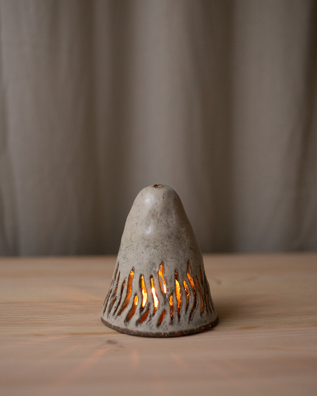 Tealight cover – Billy Firebelly II by Emelie Zetterberg